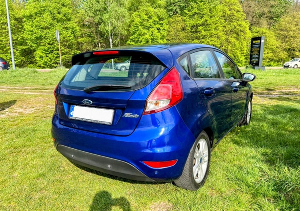 Ford Fiesta cena 31900 przebieg: 101000, rok produkcji 2015 z Sosnowiec małe 191